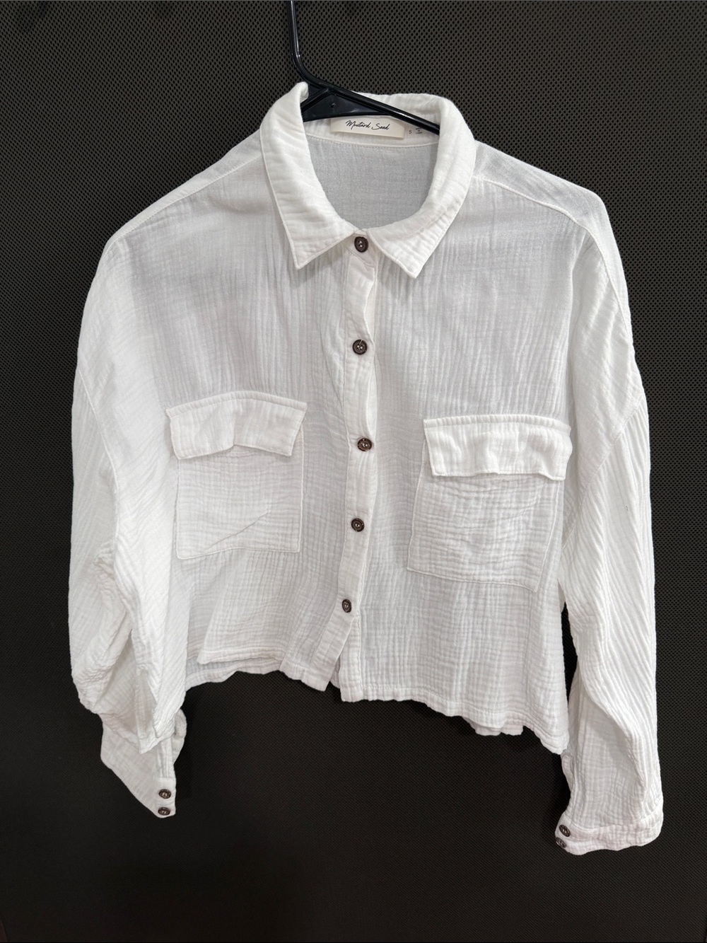 Mustard Seed crop button down size small